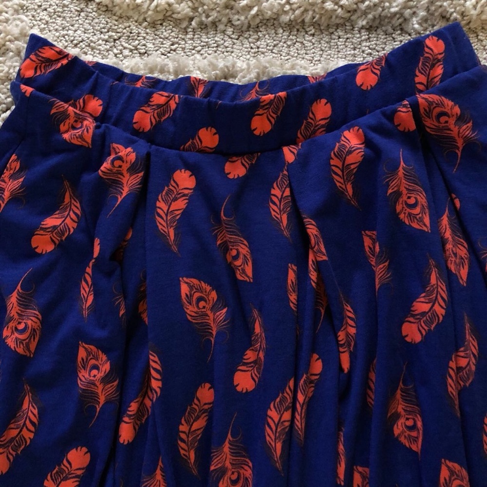 Lularoe M Madison - Picture 2 of 3